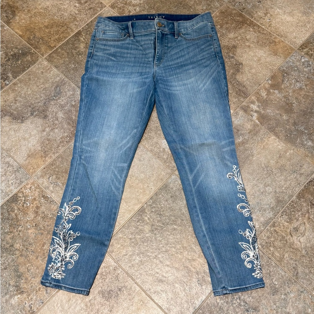 White House Black Market the Skinny Ankle jeans